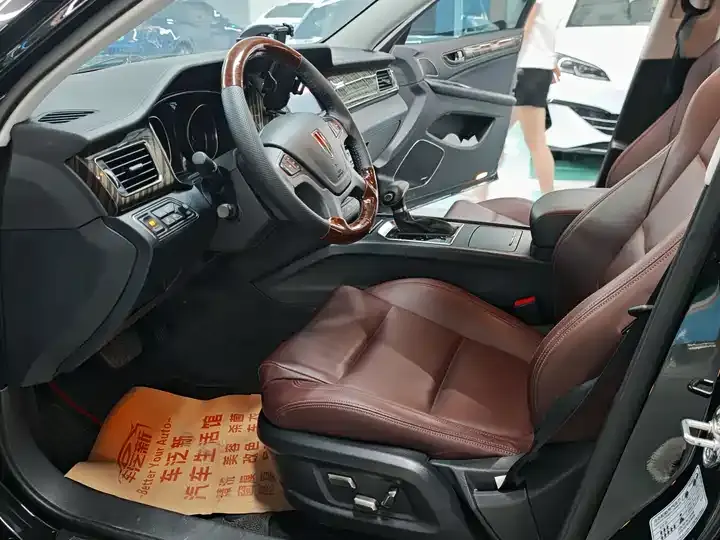 HongQi H7 2021 2.0T Ultimate Edition 10