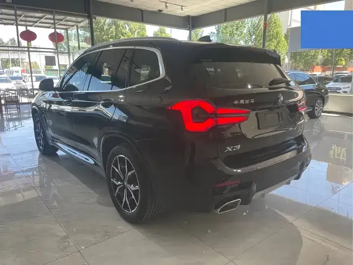 BMW X3 2023 xDrive25i M sports suit 7
