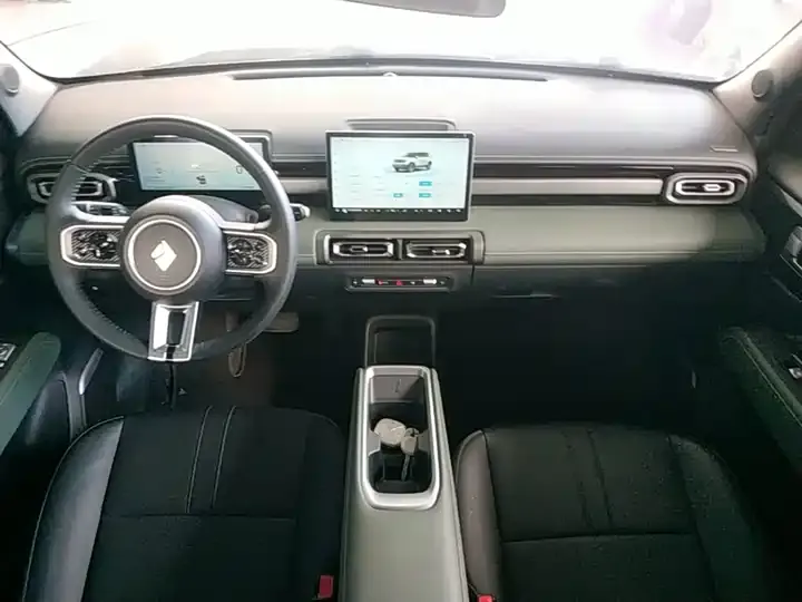 BaoJun Yueyou Plus 2024 Zhizun Edition 4 10
