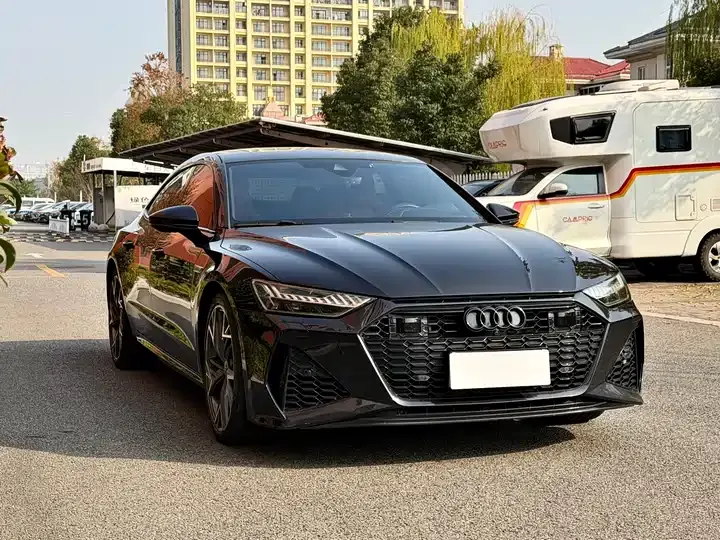 Audi A7L 2024 45 TFSI quattro S-line Black Samurai Edition 3