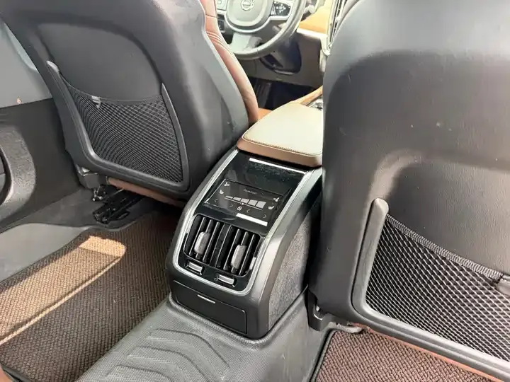 Volvo S90 2021 B5 Zhiya Deluxe Edition 9