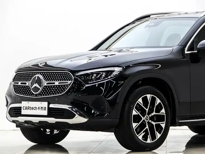 Mercedes Benz GLC 2025 Modified GLC 260 L 4MATIC Dynamic 4