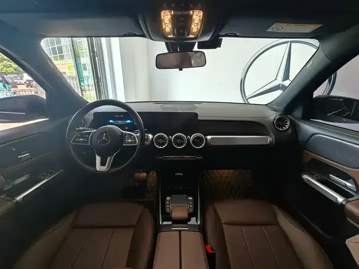 Mercedes Benz GLB 2023 GLB 220 Dynamic 8