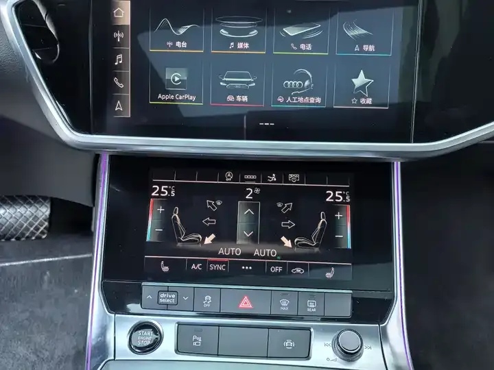 Audi A7 2021 40 TFSI Luxury Model 12