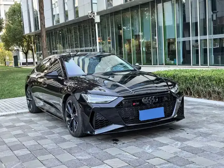 Audi A7 2021 40 TFSI Luxury Model 3