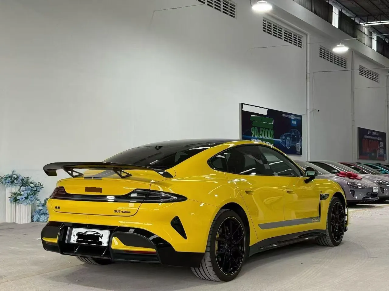 MI 2025 SU7 Ultra Ultra Automatic 9