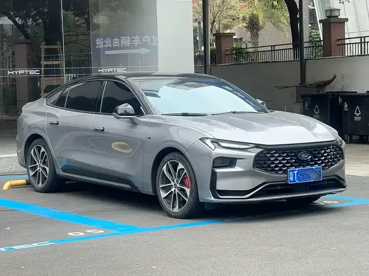 Mondeo 2022 Change EcoBoost 245 ST-Line 2