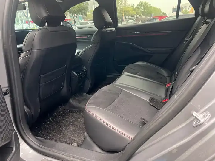 Mondeo 2022 Change EcoBoost 245 ST-Line 8