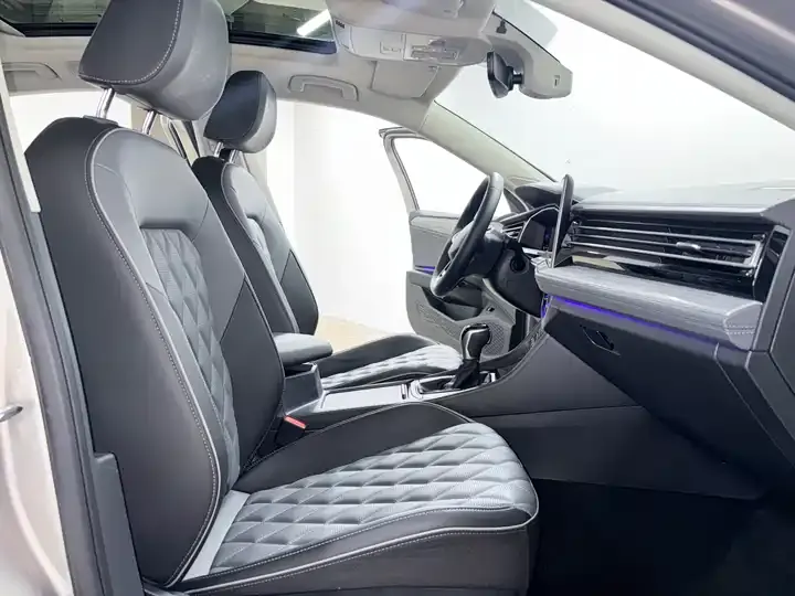 Sagittarius 2023 280TSI DSG Exceed Plus Edition 10