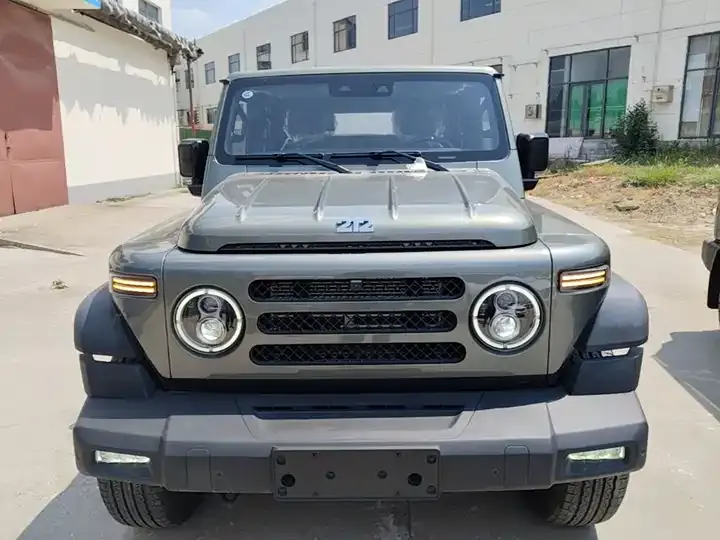 212 T01 2024 Model 2.0T Explorer 3