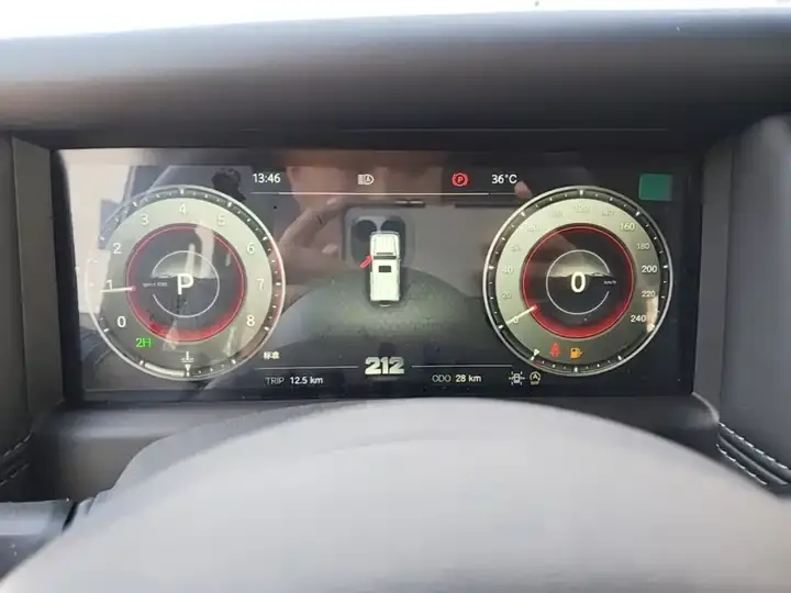 212 T01 2024 Model 2.0T Explorer 8