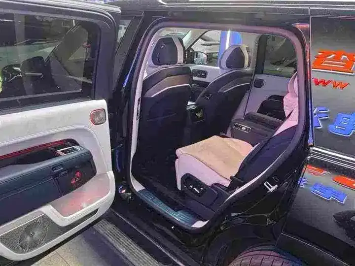 Zeekr 9X 2025 Max Edition 55kWh 6