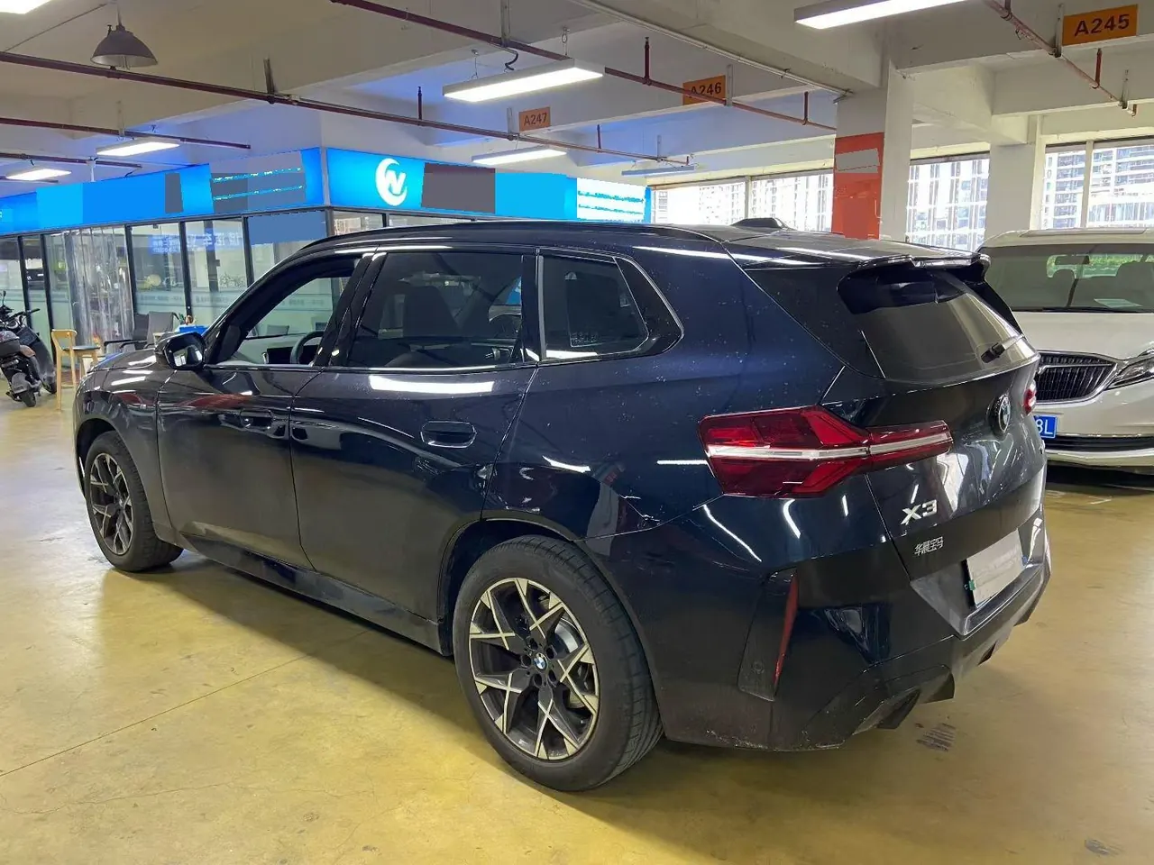BMW 2026 X3 xDrive25L 2.0T M sports obsidian night suit automatic gear 3
