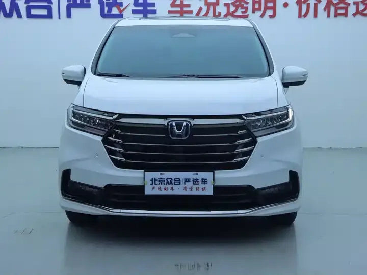Odyssey 2024 2.0L e:HEV Rui Leading Edition 3