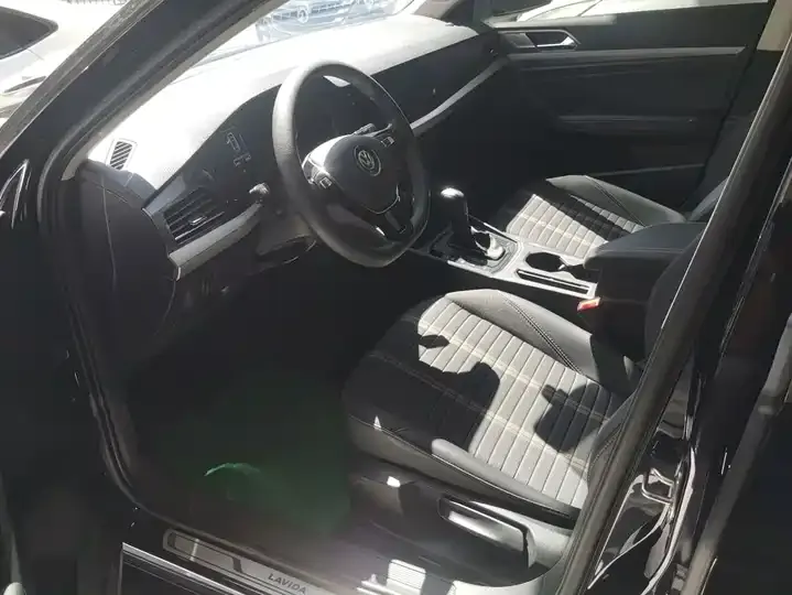 Lavida 2019 280TSI DSG Comfort Edition Country VI 9