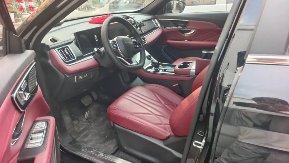 Jetour 2025 X70 PLUS 1.5T Champion Edition PRO 5-seater automatic transmission 5
