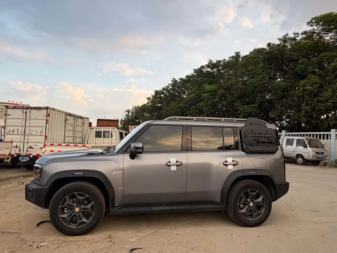 Jetour 2025 model Traveler 2.0TD XWD Off-road Automatic 3
