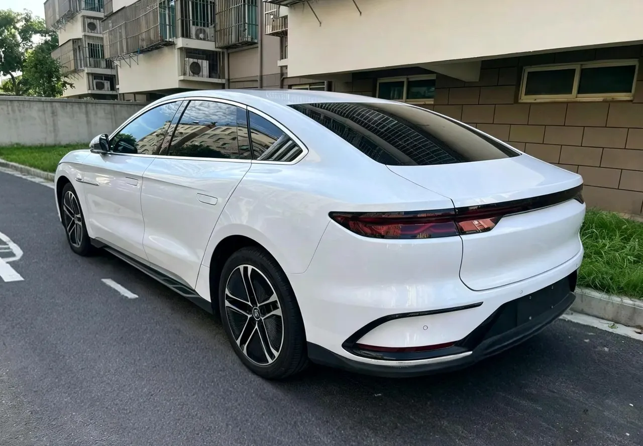 BYD 2023 Han EV 605KM Champion Edition Precursor Honorable Automatic Gear 3