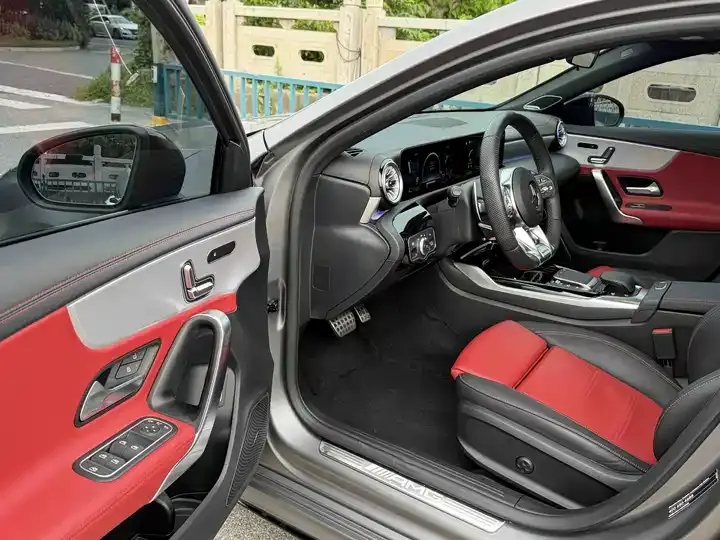 Mercedes Benz Class A AMG 2022 AMG A 35 L 4MATIC 6
