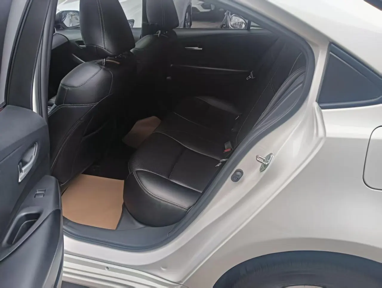 Toyota 2021 corolla 1.2T stepless elite PLUS version of automatic gear 5