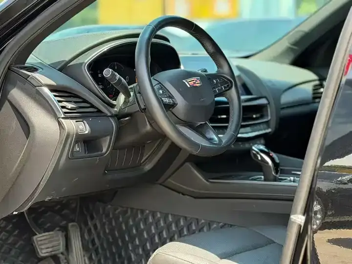 Cadillac CT5 2022 28T Luxury Model 7