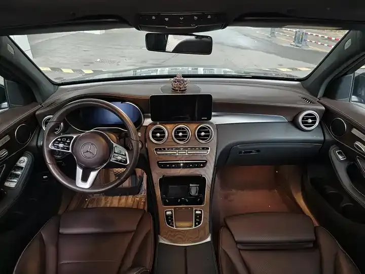 Mercedes Benz GLC 2021 GLC 260 L 4MATIC Luxury 10
