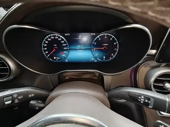 Mercedes Benz GLC 2021 GLC 260 L 4MATIC Luxury 7