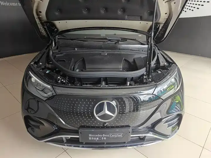 Mercedes Benz EQE SUV 2024 500 4MATIC Deluxe Edition 7