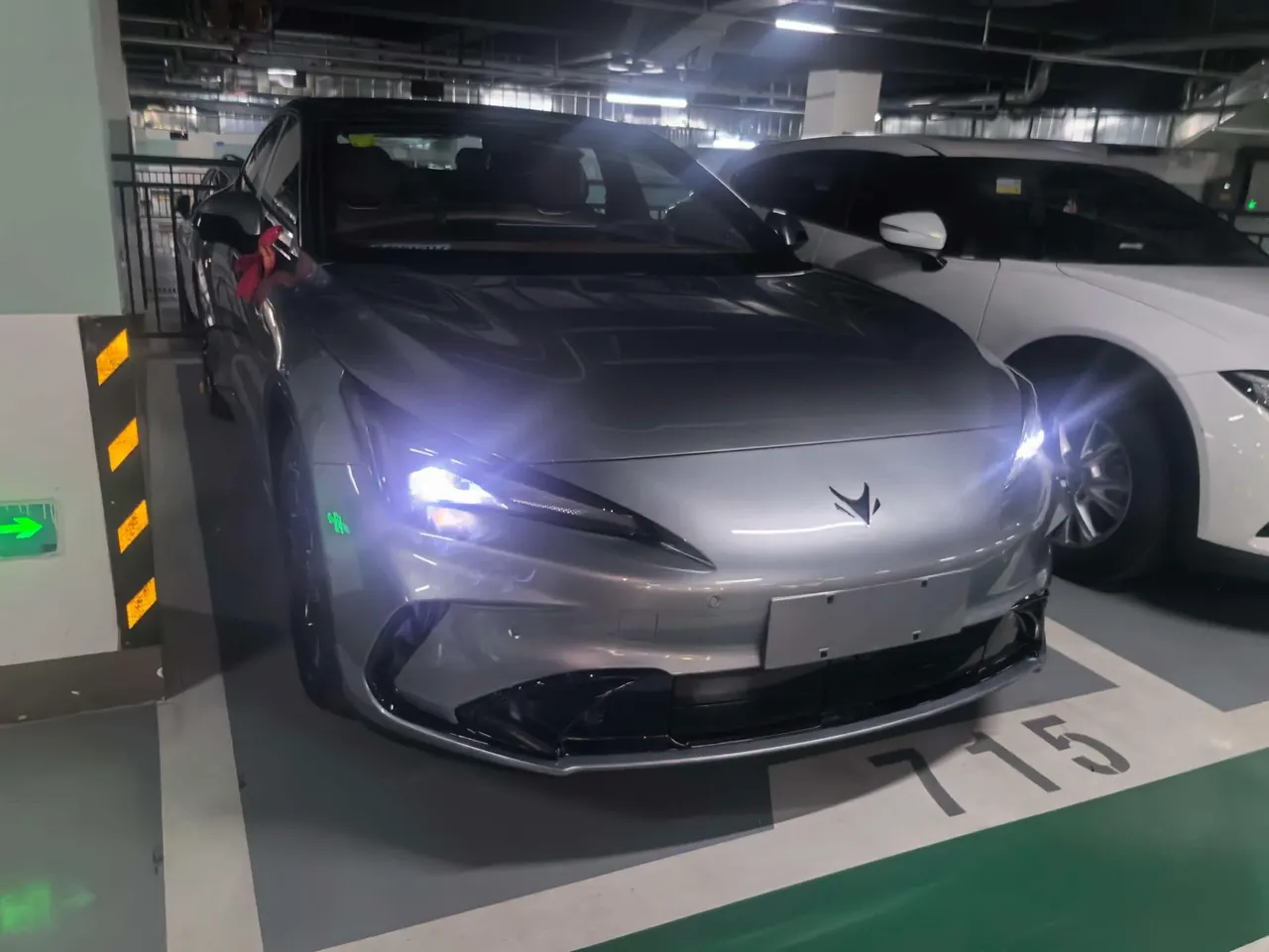 ARCFOX 2026 α S 5 650 yuan Four-wheel Drive Edition 390kW Automatic Gear 6