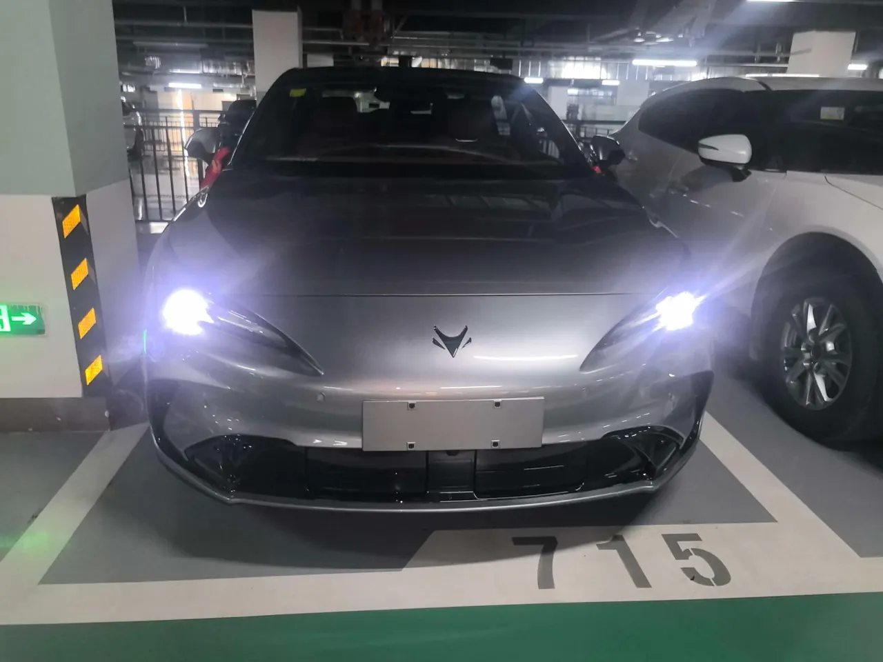 ARCFOX 2026 α S 5 650 yuan Four-wheel Drive Edition 390kW Automatic Gear 7