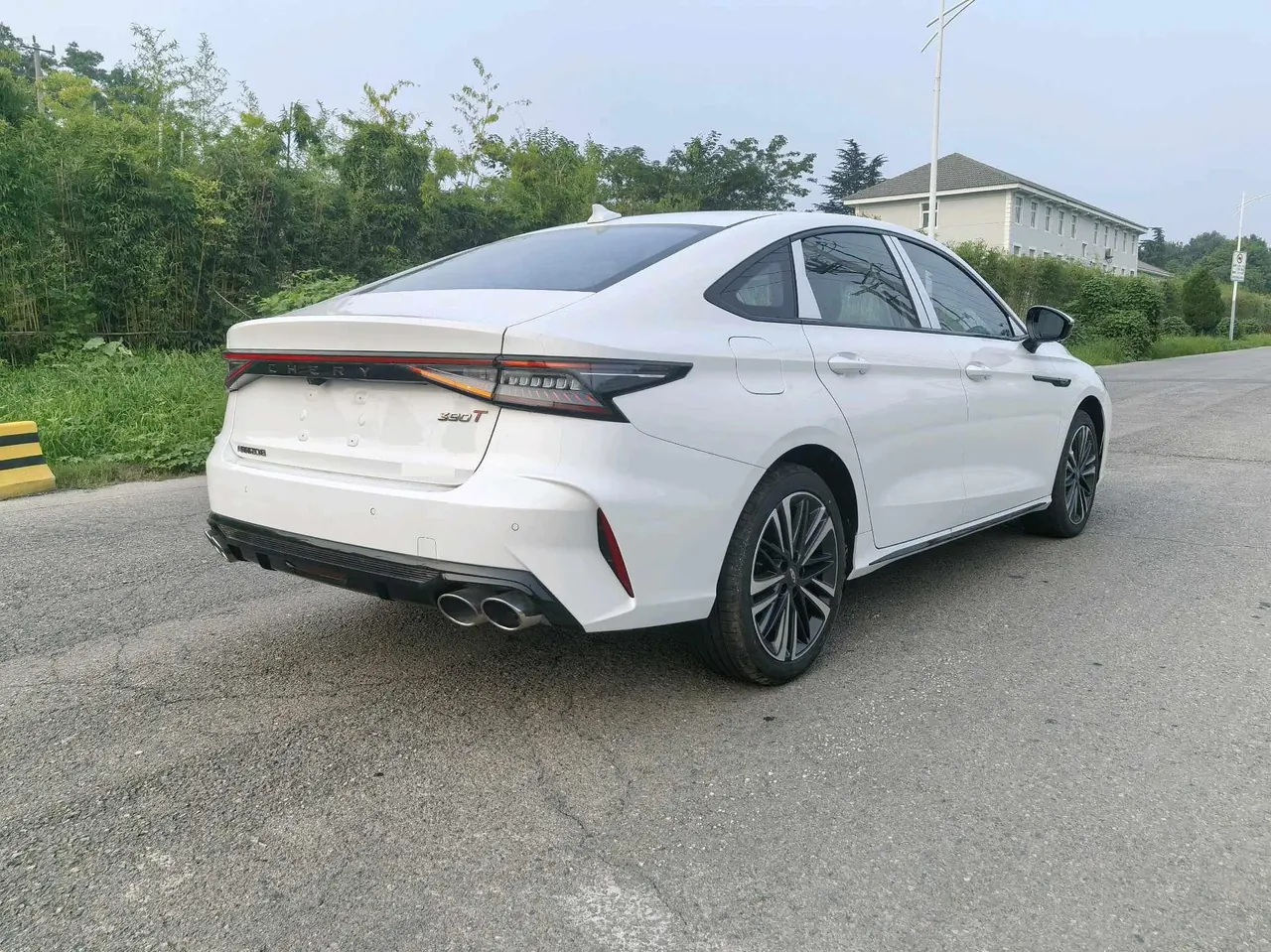 Chery 2025 Erez 8 2.0T automatic gear 8
