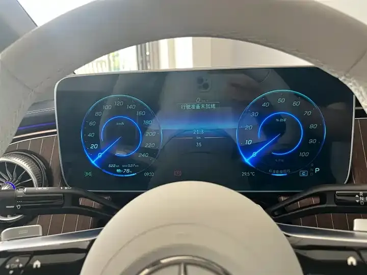 Mercedes Benz EQE 2025 500 4MATIC Pioneer Edition 11