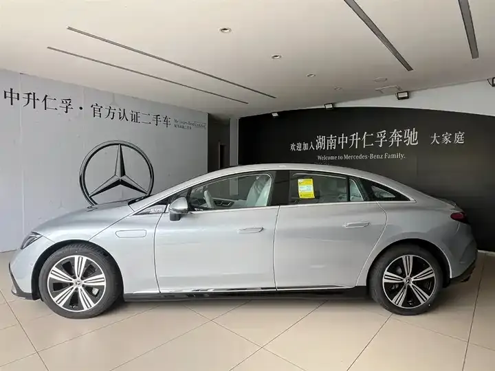 Mercedes Benz EQE 2025 500 4MATIC Pioneer Edition 5