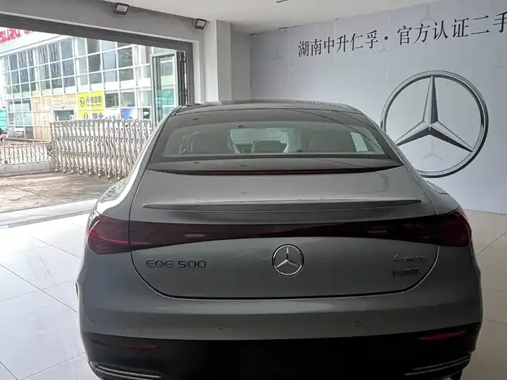 Mercedes Benz EQE 2025 500 4MATIC Pioneer Edition 6