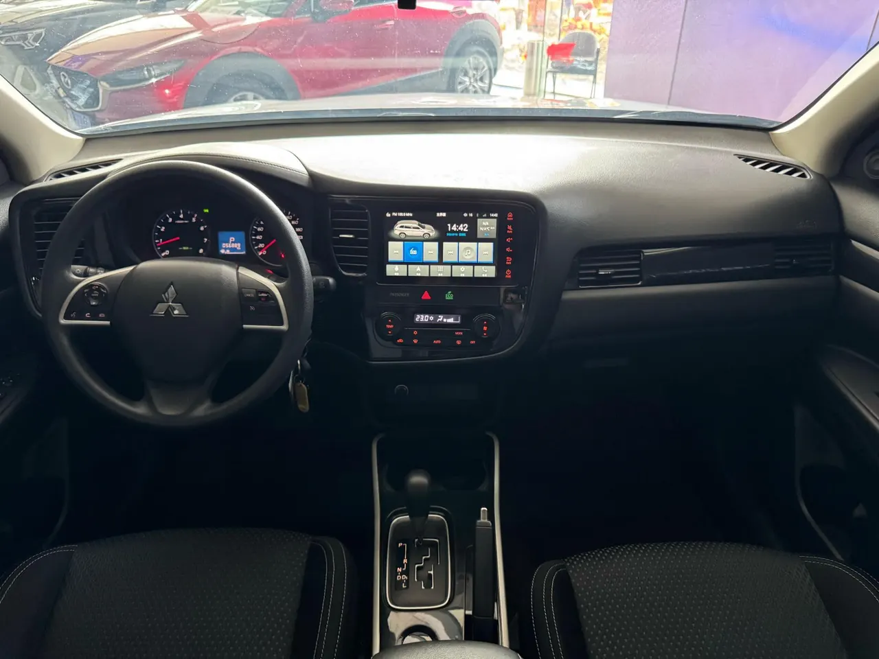 Mitsubishi 2021 Outlander 2.0 Stepless Two-Drive Smooth Edition 5-seat (Changed) Automatic Gear 12