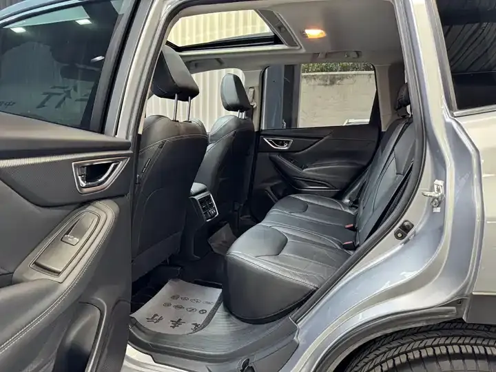 Forester 2022 2.0i AWD Deluxe Edition EyeSight 2