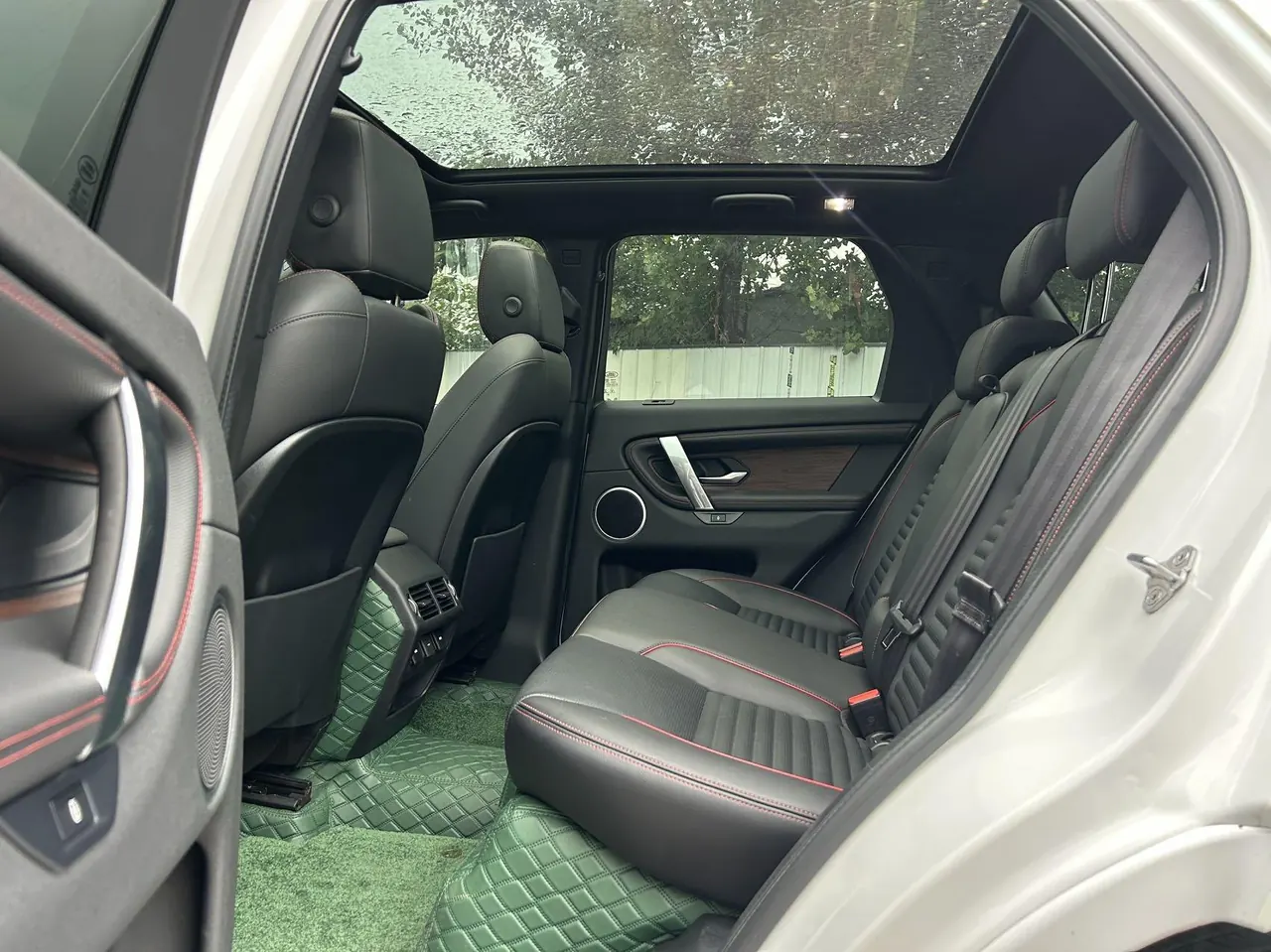 Land Rover 2020 Discovery Sports Edition 48V 2.0T 249PS R-Dynamic S Performance Edition Automatic Gear 8