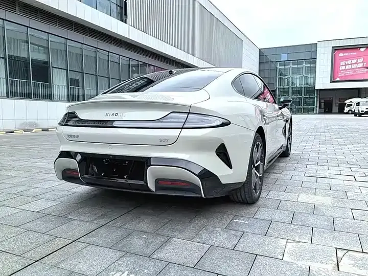 MI SU7 2024 Rear Drive Standard Founding Edition 10