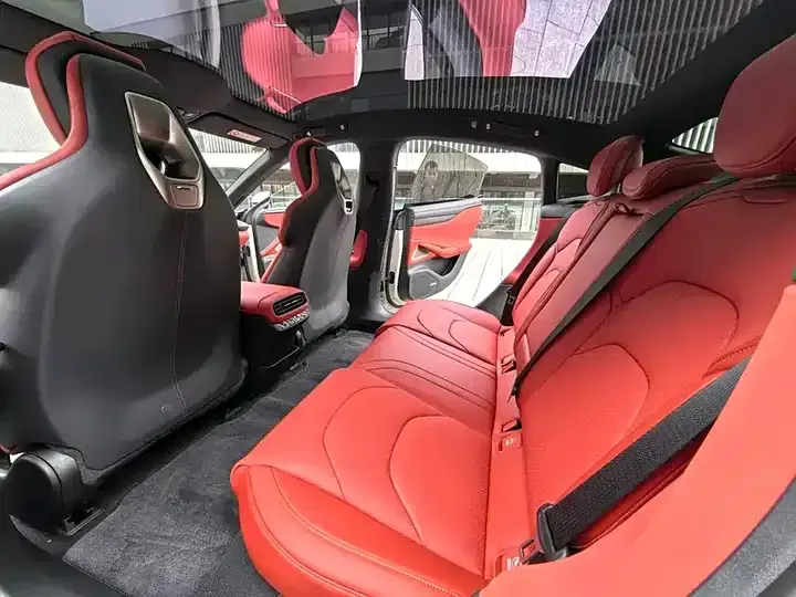MI SU7 2024 Rear Drive Standard Founding Edition 9