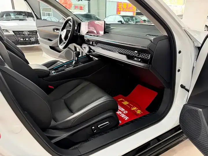 Accord 2023 260TURBO Excellence Edition 9