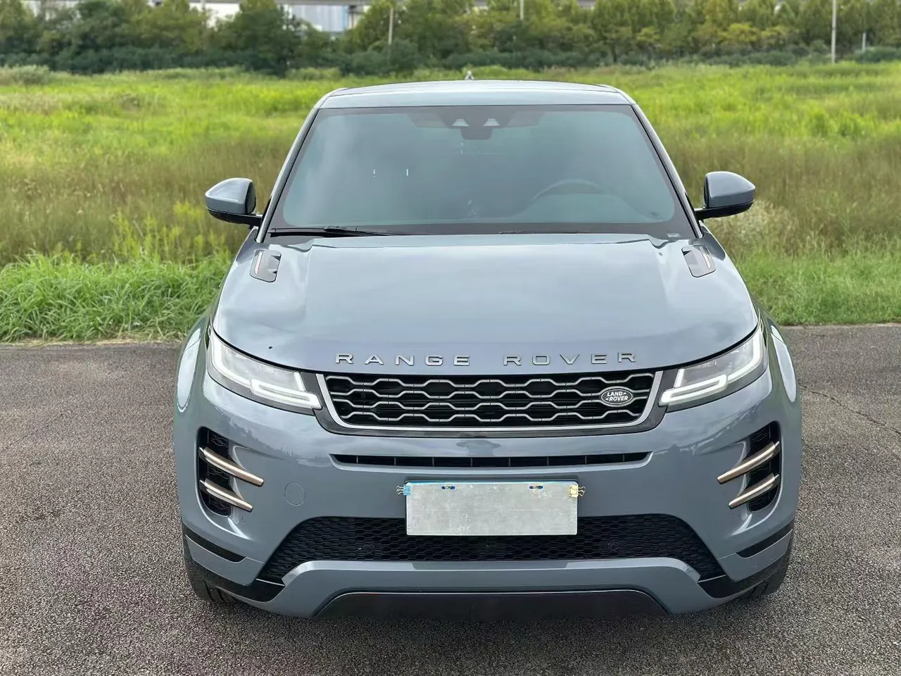 Land Rover 2021 evoque 48V 2.0T 249PS R-DYNAMIC s obsidian black sports version automatic gear 2