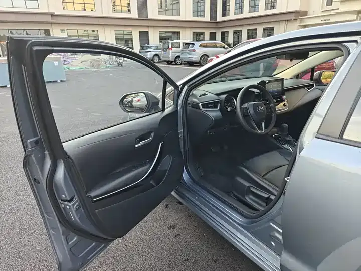 Corolla 2021 Double Engine 1.8L E-CVT Elite Edition 7