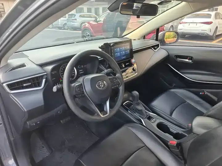 Corolla 2021 Double Engine 1.8L E-CVT Elite Edition 9