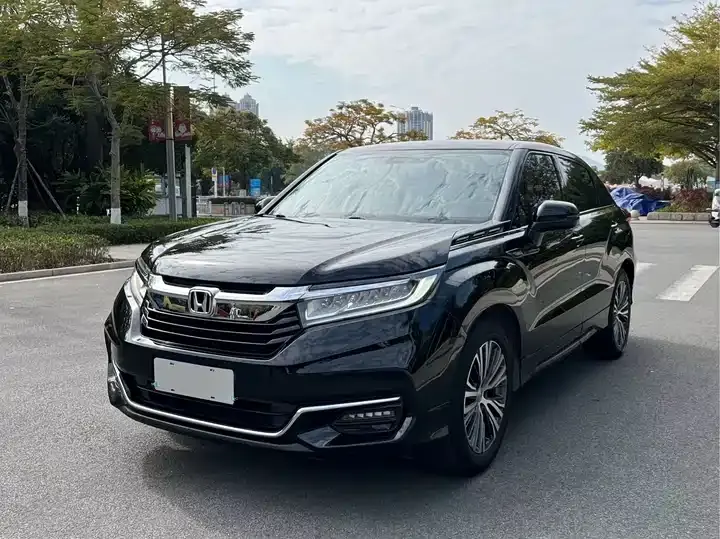 Crown Road 2020 240TURBO Two-Drive Comfortable Edition 3