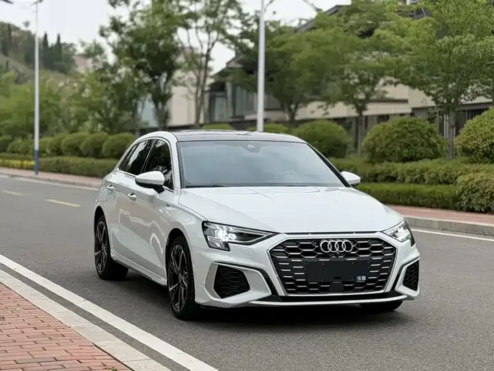 Audi A3 2022 Sportback 35 TFSI Fashion Sport 3