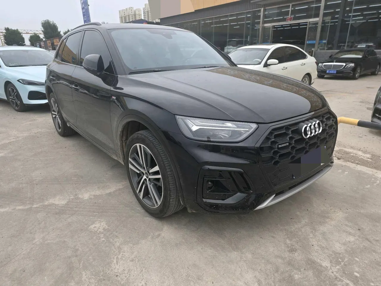 Audi 2023 Q5L 2.0TFSI 40TFSI luxury dynamic automatic 3