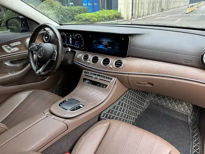 Mercedes Benz E Class 2021 E 300 L Luxury Model 6