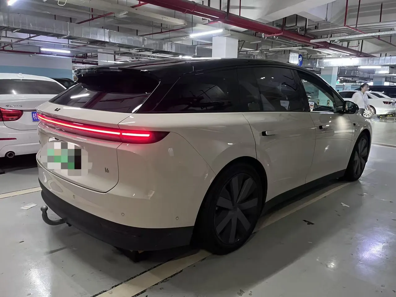 Li 2025 i6 four-wheel drive basic automatic transmission 4