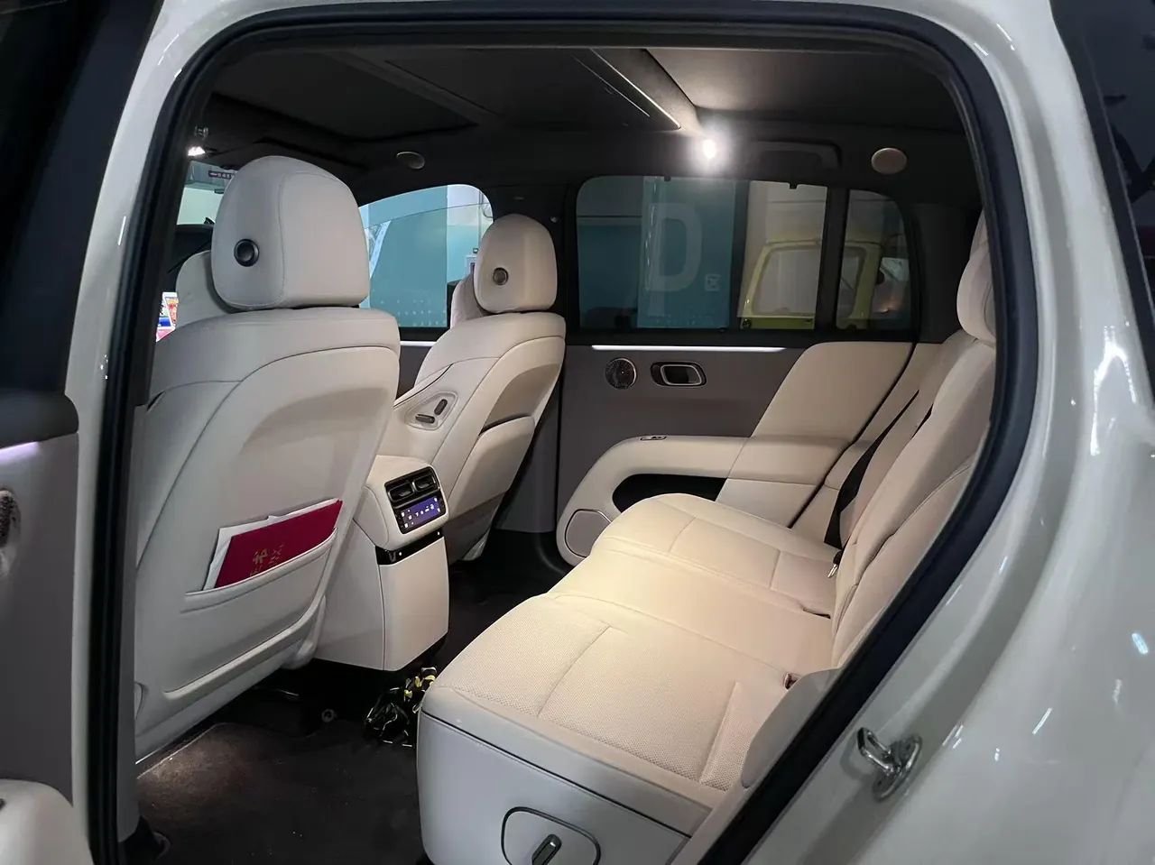 Li 2025 i6 four-wheel drive basic automatic transmission 6