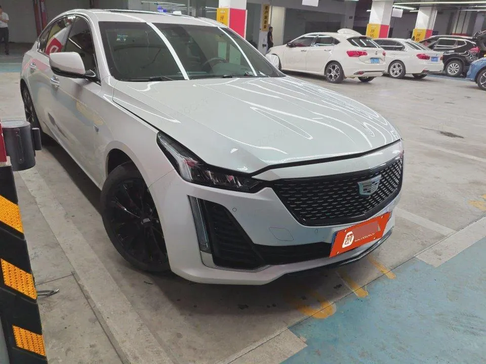 Cadillac 2023 CT5 2.0T 28T Luxury (Standard Edition) Automatic Gear 2